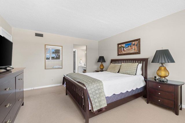 911 Gardenia Drive 249, Delray Beach, FL 33483