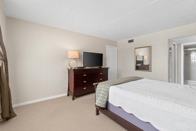 911 Gardenia Drive 249, Delray Beach, FL 33483