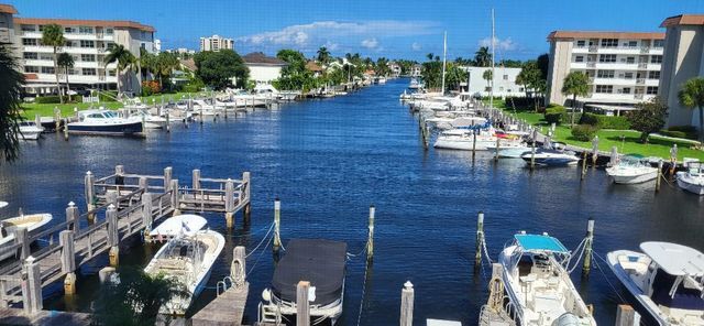 911 Gardenia Drive 249, Delray Beach, FL 33483