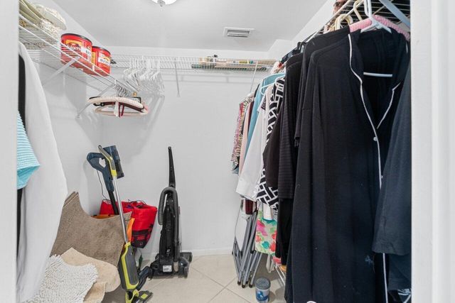911 Gardenia Drive 249, Delray Beach, FL 33483