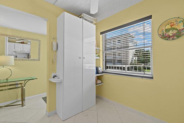 911 Gardenia Drive 249, Delray Beach, FL 33483