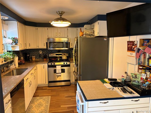43 Prospect Street, Garnerville, NY 10923