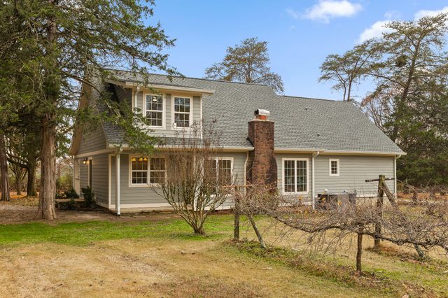 9049 Brittany Farm Lane, Ooltewah, TN 37363