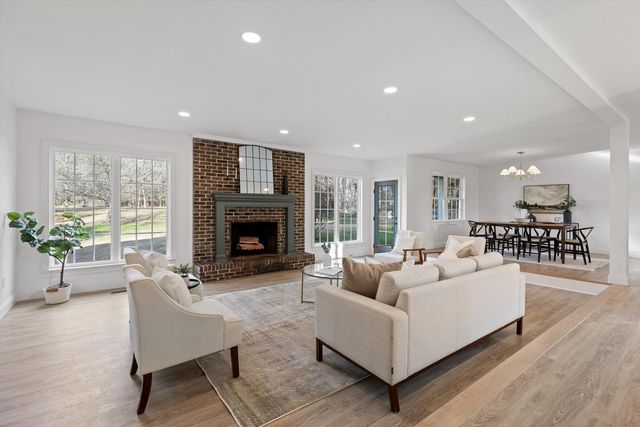 9049 Brittany Farm Lane, Ooltewah, TN 37363