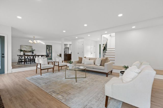 9049 Brittany Farm Lane, Ooltewah, TN 37363