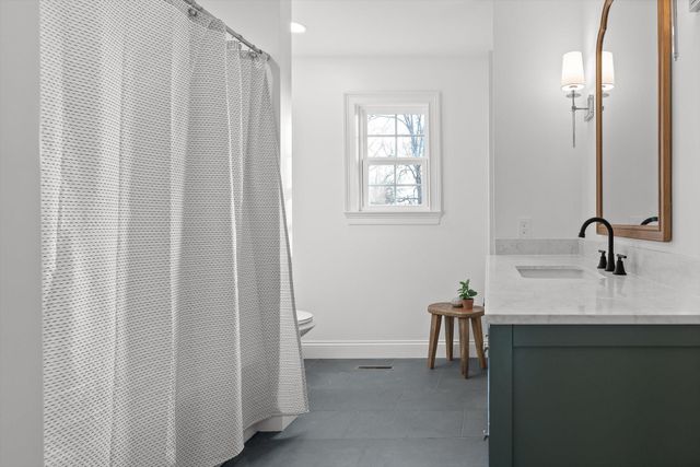 9049 Brittany Farm Lane, Ooltewah, TN 37363