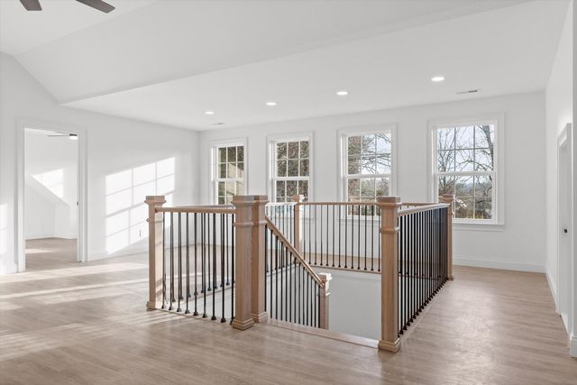 9049 Brittany Farm Lane, Ooltewah, TN 37363