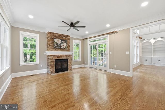 11612 LONGSTREET DR, Spotsylvania, VA 22551