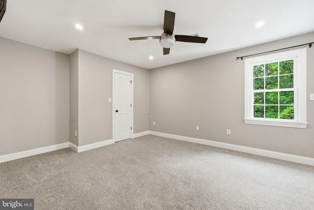 11612 LONGSTREET DR, Spotsylvania, VA 22551