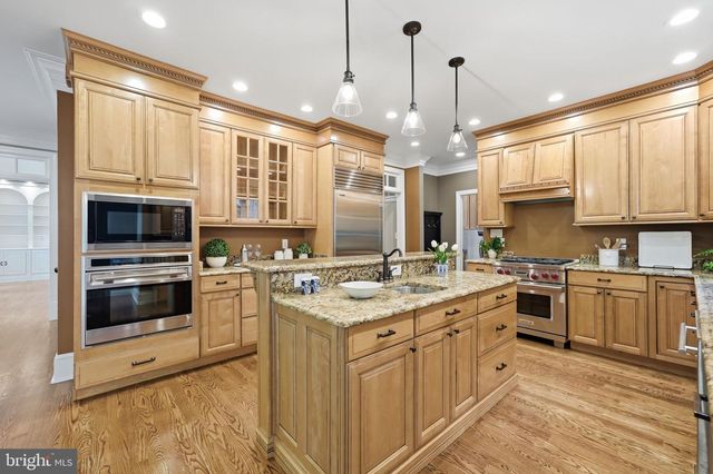 11612 LONGSTREET DR, Spotsylvania, VA 22551