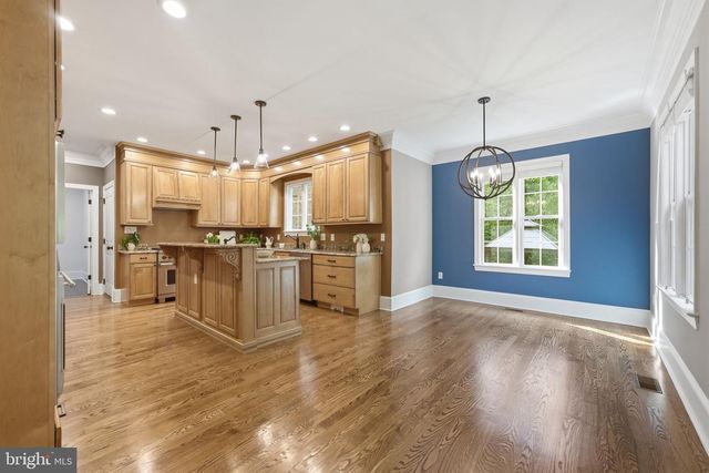 11612 LONGSTREET DR, Spotsylvania, VA 22551