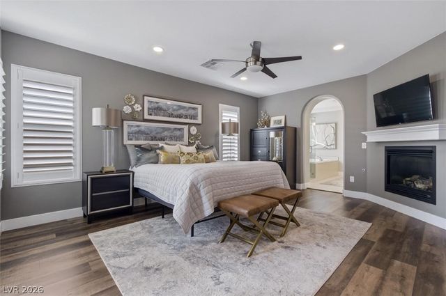 2343 Malaga Peak Street, Las Vegas, NV 89135