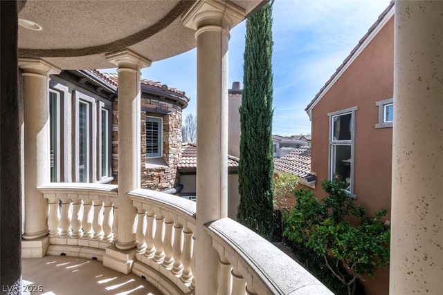 2343 Malaga Peak Street, Las Vegas, NV 89135