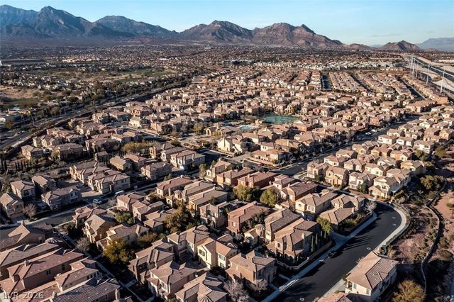 2343 Malaga Peak Street, Las Vegas, NV 89135