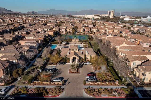 2343 Malaga Peak Street, Las Vegas, NV 89135