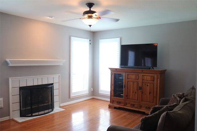 1222 Belmont Drive, Grand Prairie, TX 75052