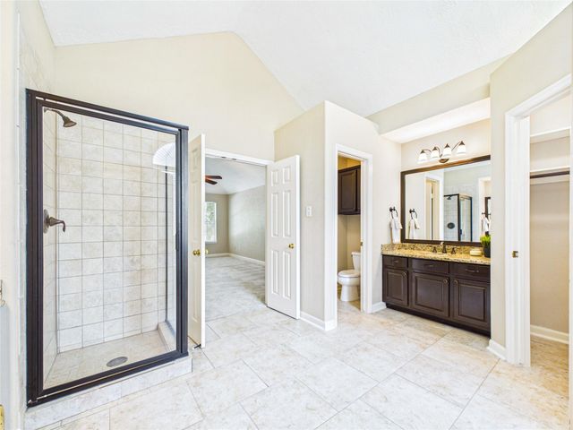 1711 Brill Drive, Friendswood, TX 77546