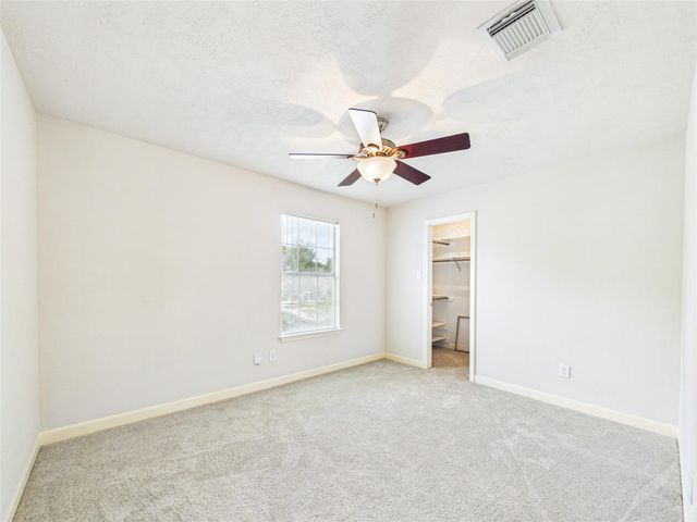 1711 Brill Drive, Friendswood, TX 77546