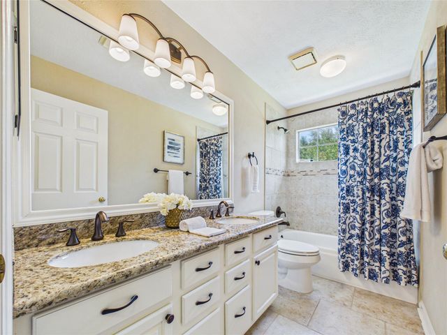1711 Brill Drive, Friendswood, TX 77546