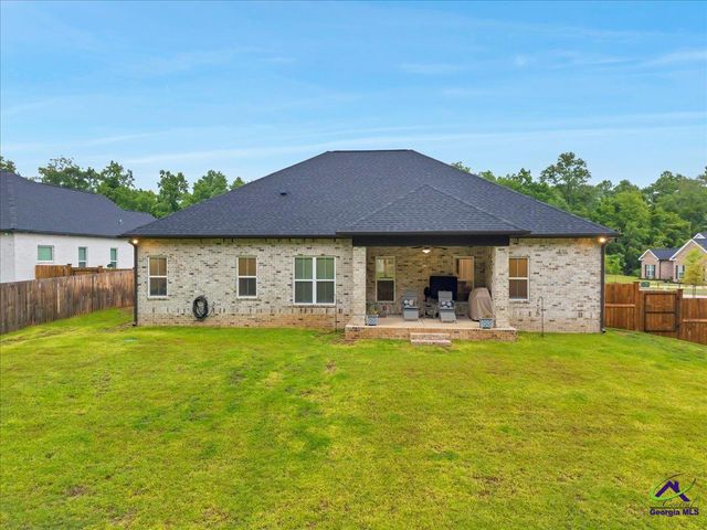 519 Liberty Hall Drive, Bonaire, GA 31005