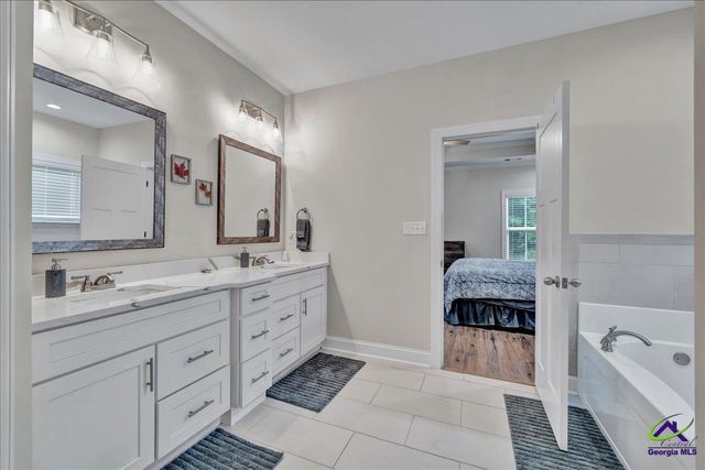 519 Liberty Hall Drive, Bonaire, GA 31005