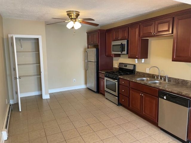 601 52nd St, Lawrenceville, PA 15201