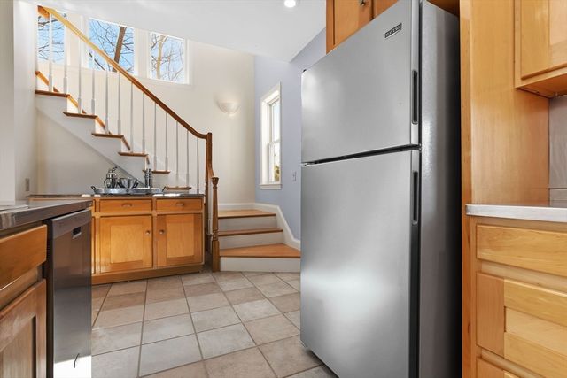 16 Harvard Way, Newbury, MA 01951