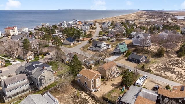 16 Harvard Way, Newbury, MA 01951