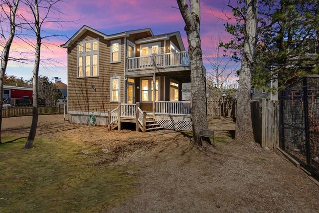 16 Harvard Way, Newbury, MA 01951