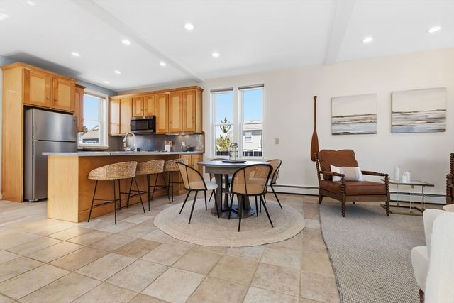 16 Harvard Way, Newbury, MA 01951