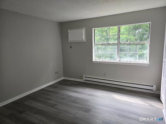 116 Angel Drive D, Waterbury, CT 06708