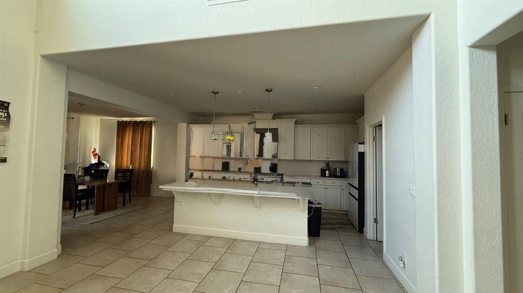 Image 10 of property listing at 6294 W Northdale Avenue, Fresno, CA 93723