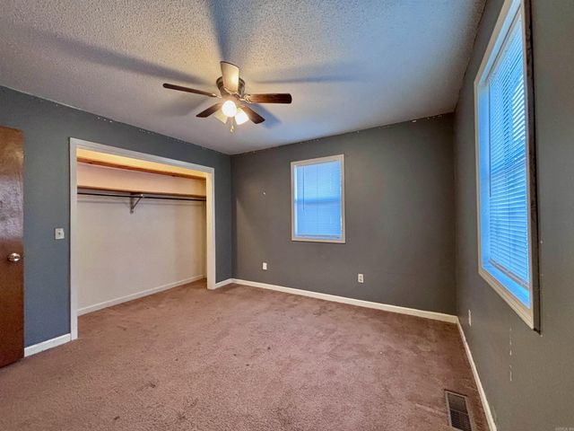 410 E Elm St, Walnut Ridge, AR 72476