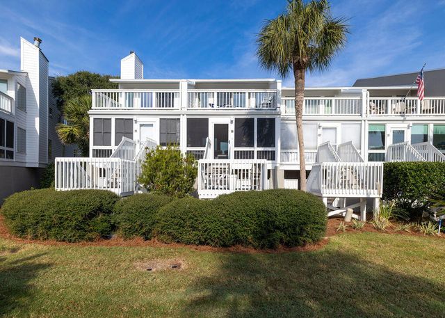 17 Beach Club Villas, Isle Of Palms, SC 29451