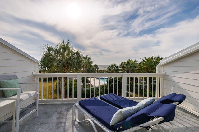 17 Beach Club Villas, Isle Of Palms, SC 29451