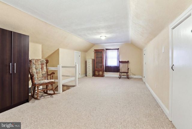 1196 LANCASTER AVE, York, PA 17403