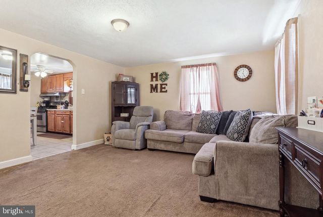 1196 LANCASTER AVE, York, PA 17403