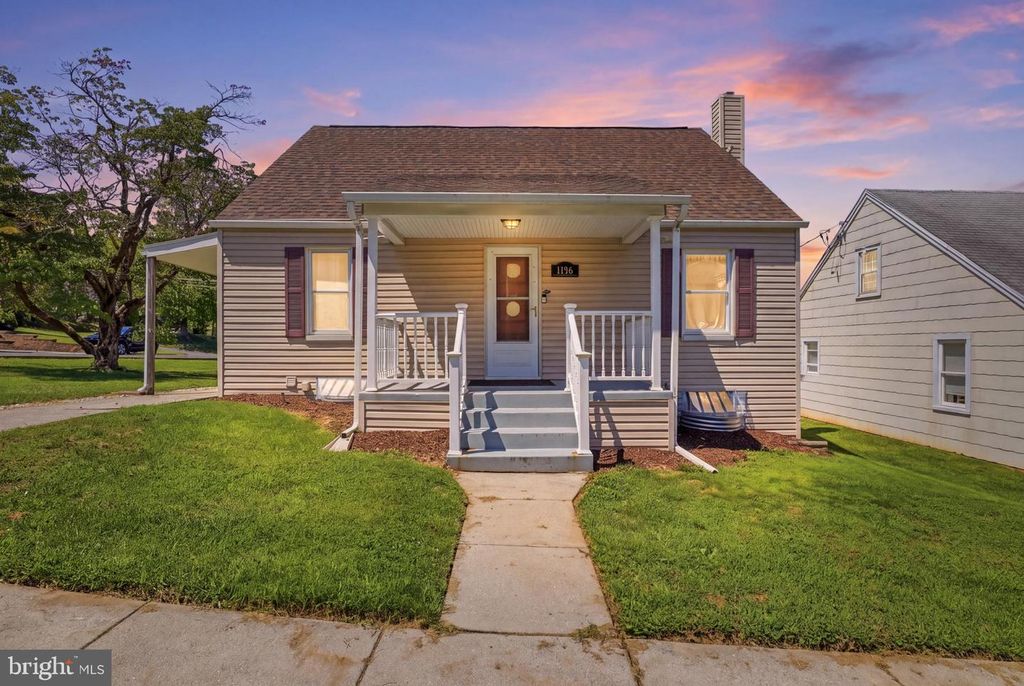 1196 LANCASTER AVE, York, PA 17403