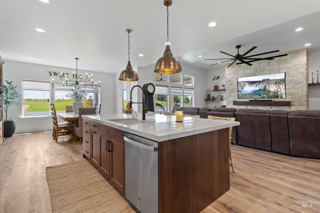 3686 E 3735 N, Kimberly, ID 83341