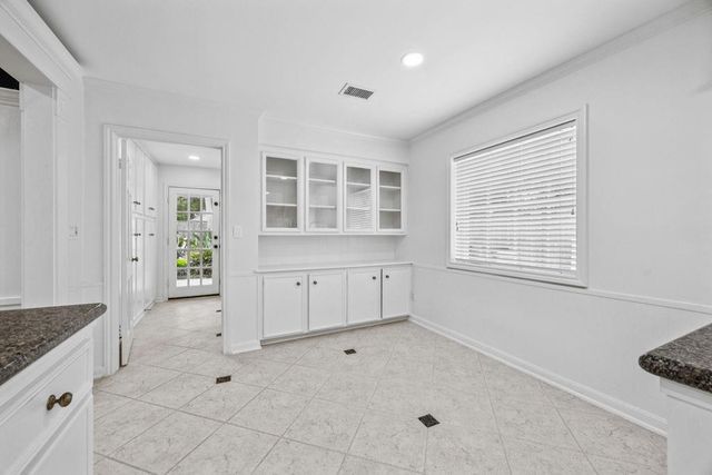 10103 Pine Forest Road, Houston, TX 77042