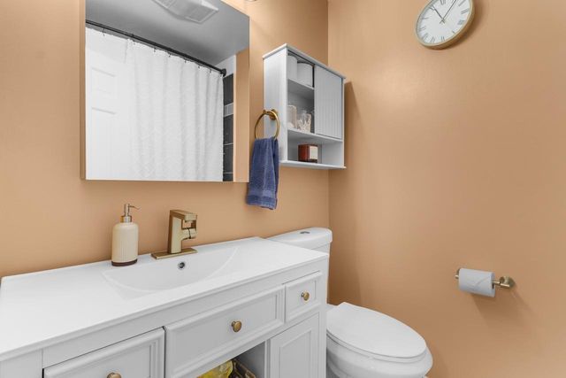3112 Northbrook Drive, Middleton, WI 53562