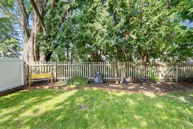 3112 Northbrook Drive, Middleton, WI 53562