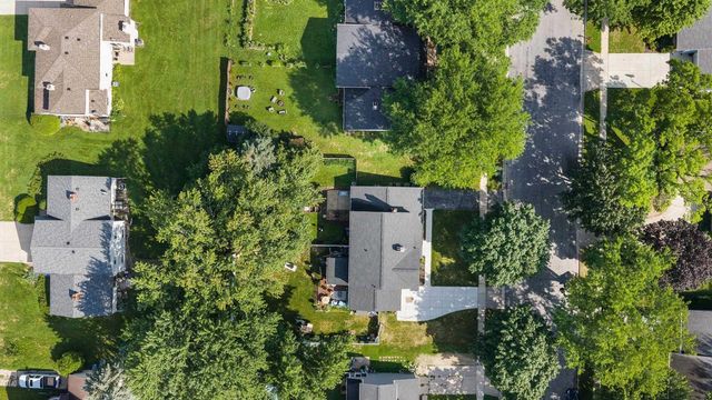 3112 Northbrook Drive, Middleton, WI 53562