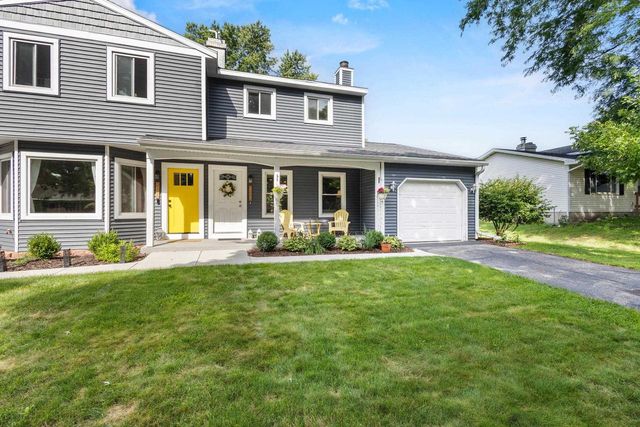 3112 Northbrook Drive, Middleton, WI 53562
