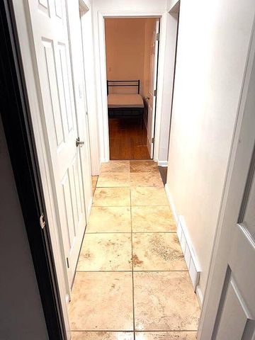 205 W Morgan AVENUE, Milwaukee, WI 53207