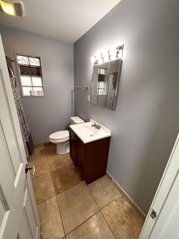 205 W Morgan AVENUE, Milwaukee, WI 53207
