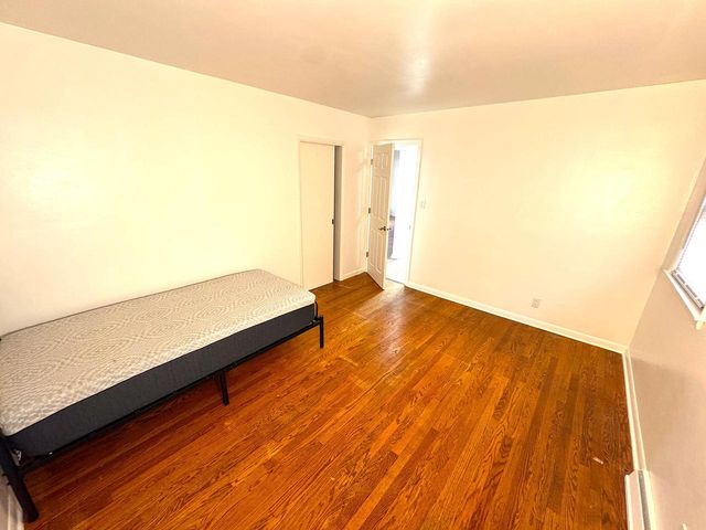 205 W Morgan AVENUE, Milwaukee, WI 53207