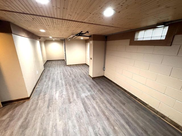 205 W Morgan AVENUE, Milwaukee, WI 53207