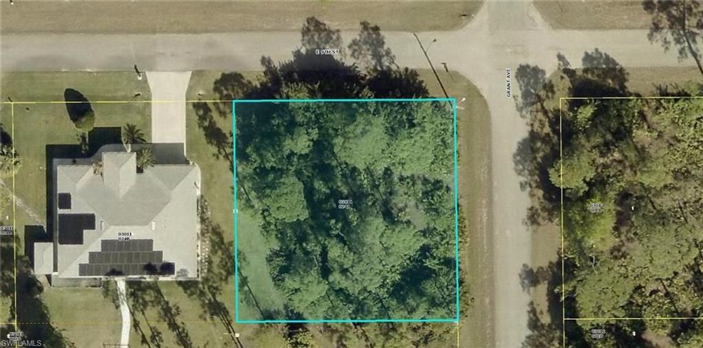 3306 E 9th ST, LEHIGH ACRES, FL 33972 — exterior
