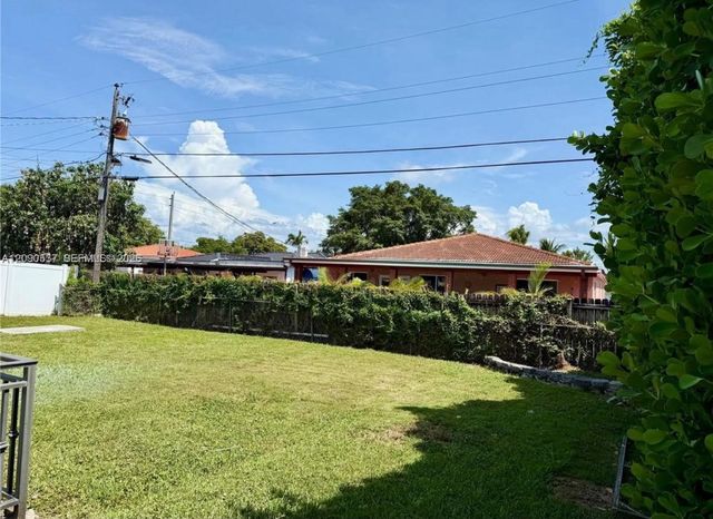 1525 SW 18th Street, Miami, FL 33145